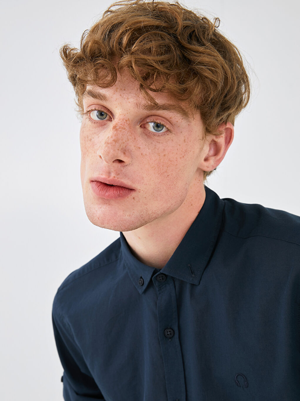 Slim Fit Long Sleeve Men's Shirt-3