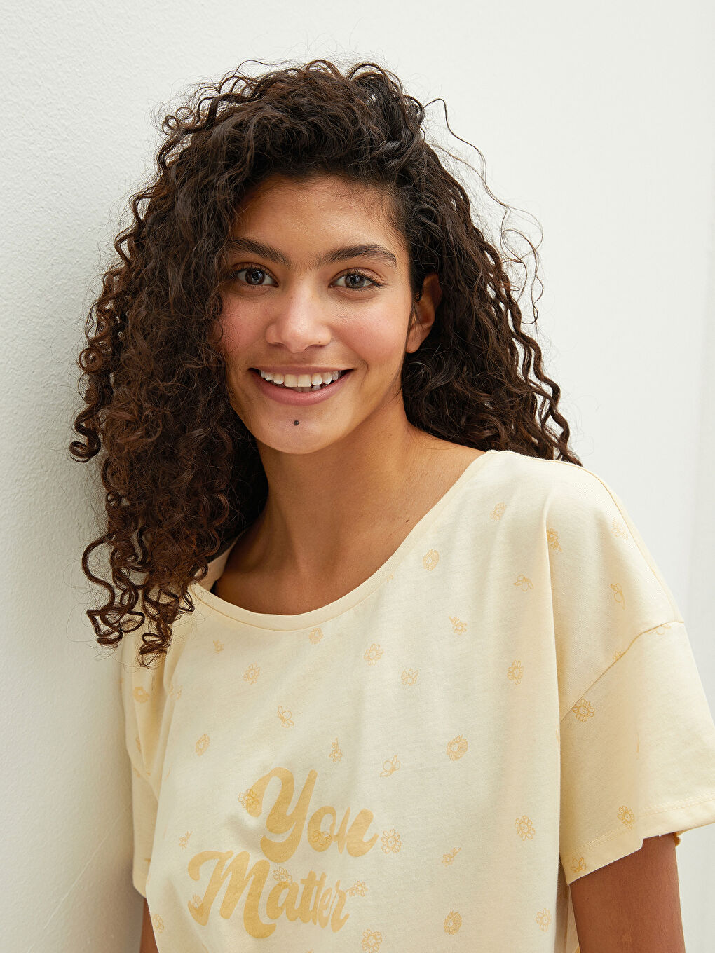 Sarı Bisiklet Yaka Doğal Boya İle Boyanmış Pamuklu Kadın Şortlu Pijama Takımı-3