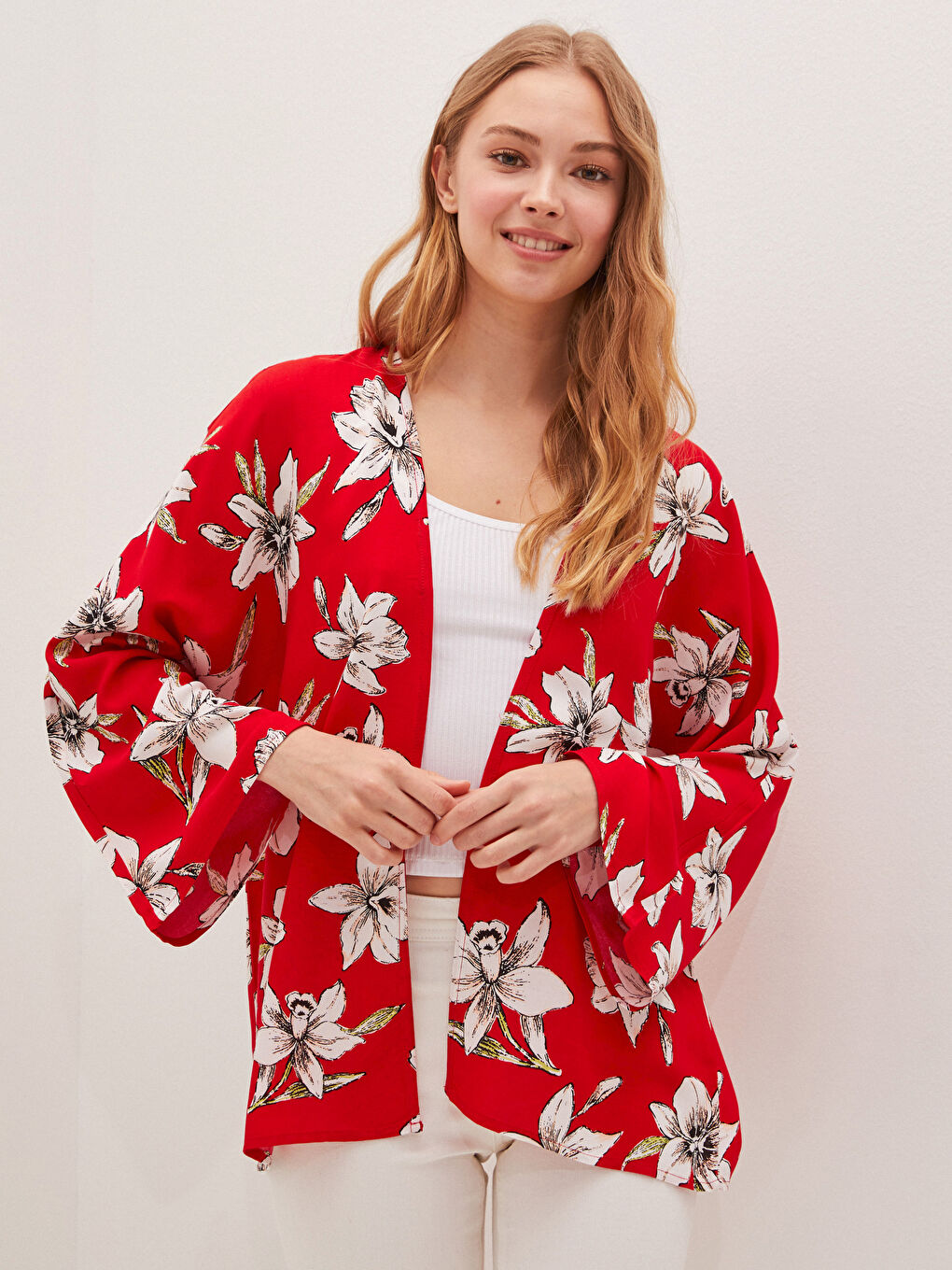 Floral Printed Wide Sleeve Viscose Women's Kimono-3