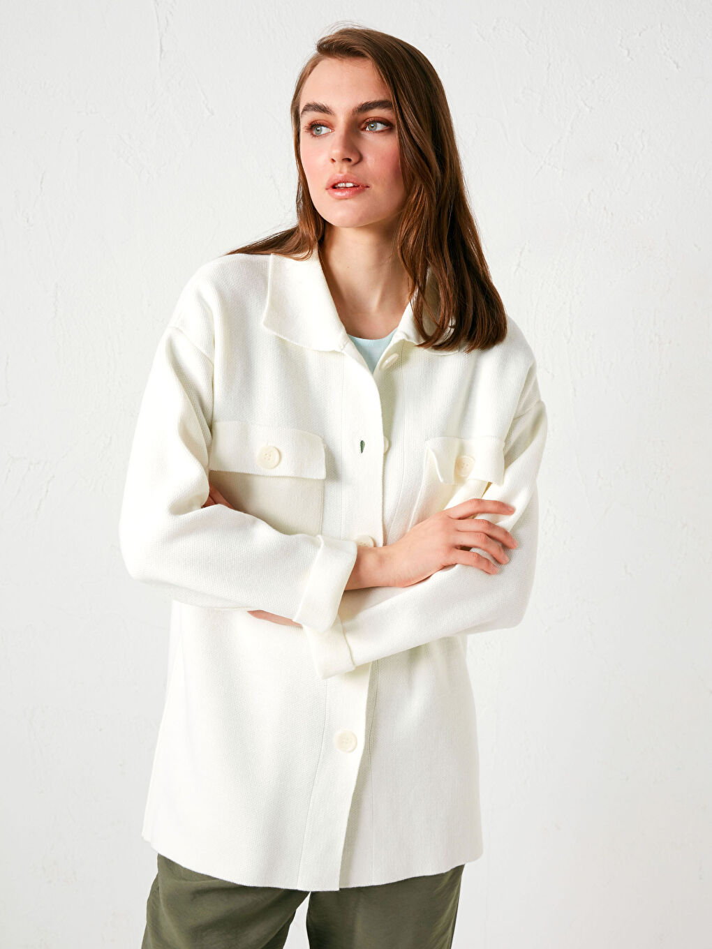 Ekru Ceket Yaka Cep Detaylı Uzun Kollu Kadın Triko Hırka-1