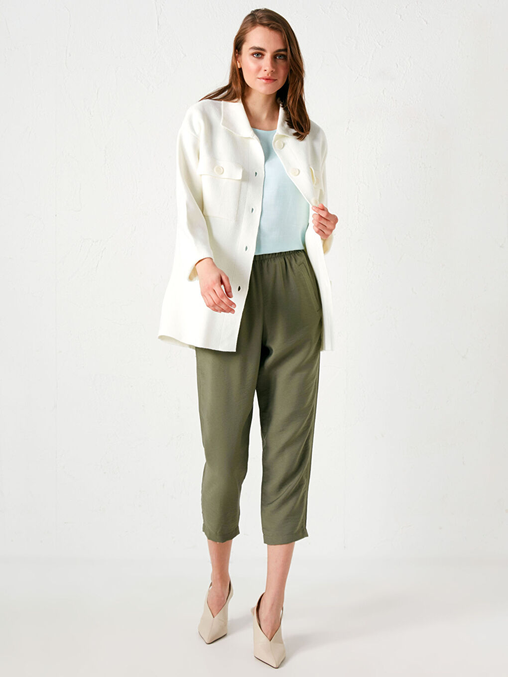 Ekru Ceket Yaka Cep Detaylı Uzun Kollu Kadın Triko Hırka-2