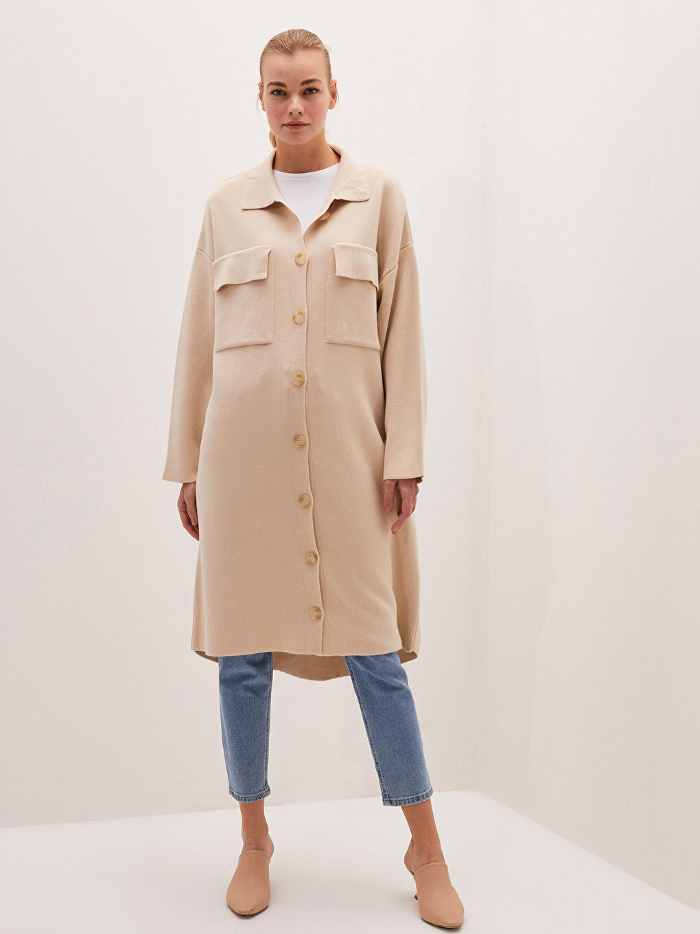 Bej Gömlek Yaka Cep Detaylı Uzun Kollu Kadın Triko Hırka-3