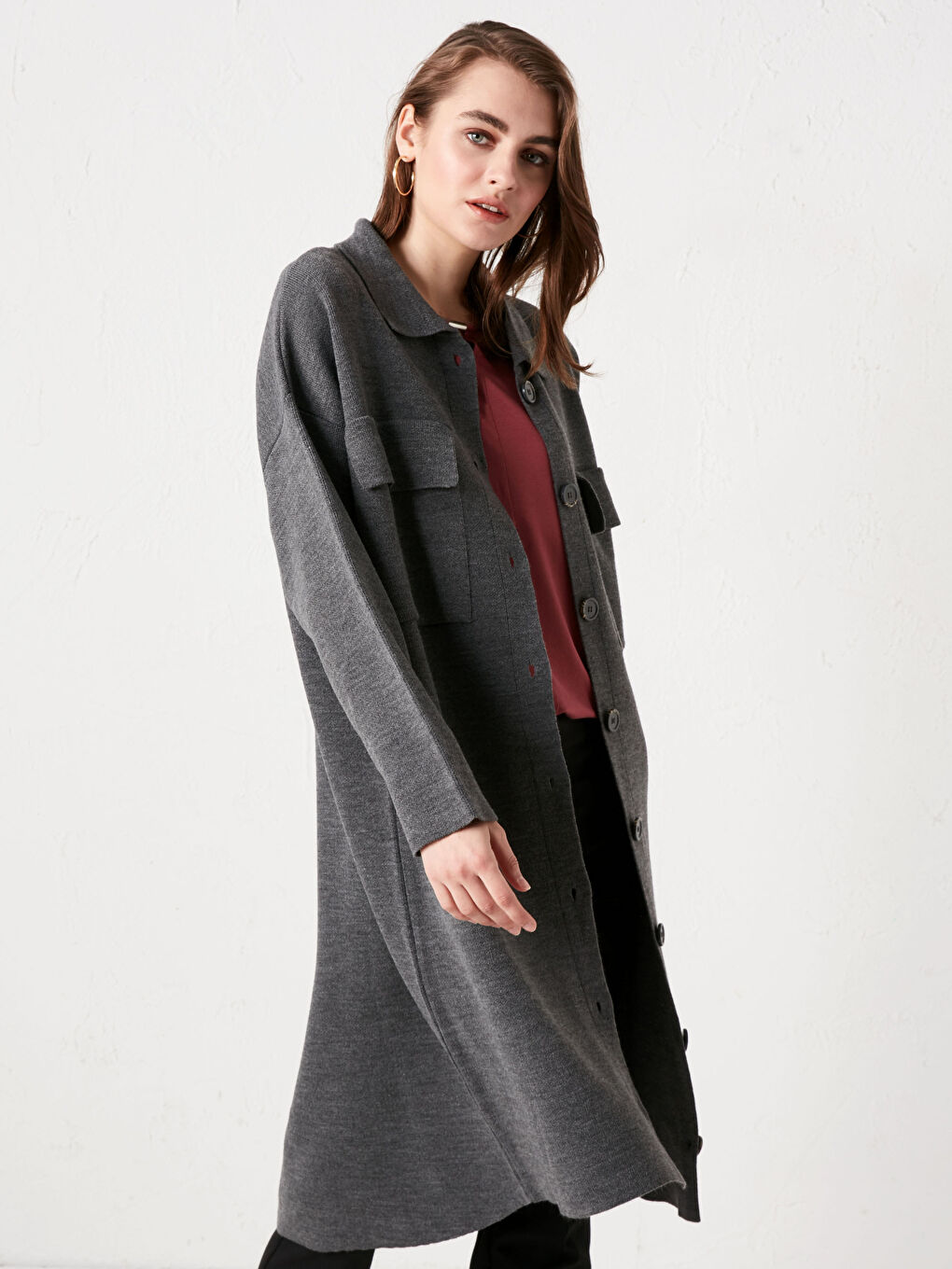 Antrasit Gömlek Yaka Cep Detaylı Uzun Kollu Kadın Triko Hırka-1