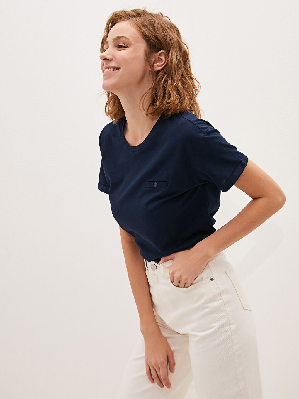 Lacivert Bisiklet Yaka Düz Kısa Kollu Pamuklu Kadın Tişört