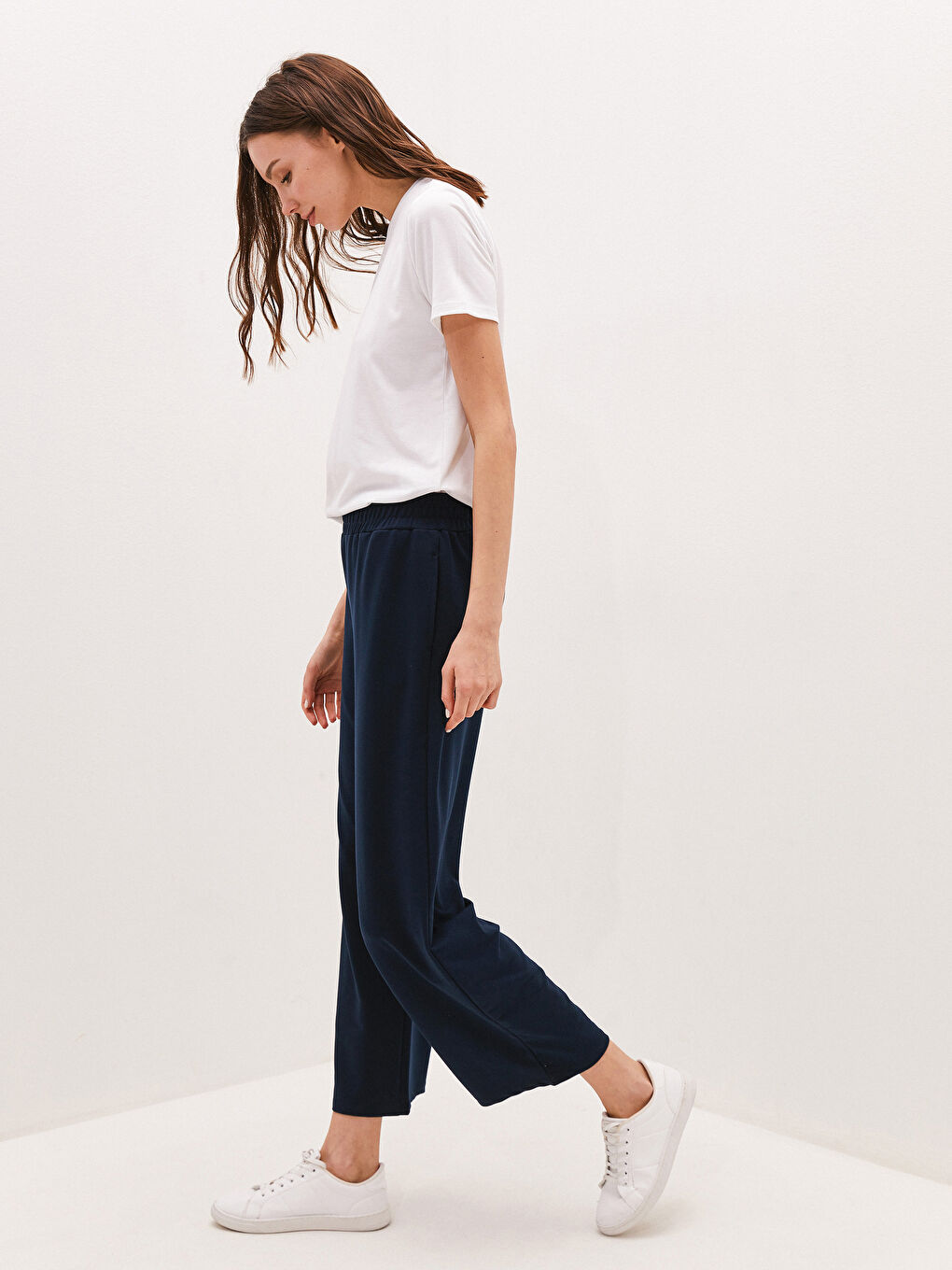 Женские Спортивные Штаны На Резинке Однотонные-1