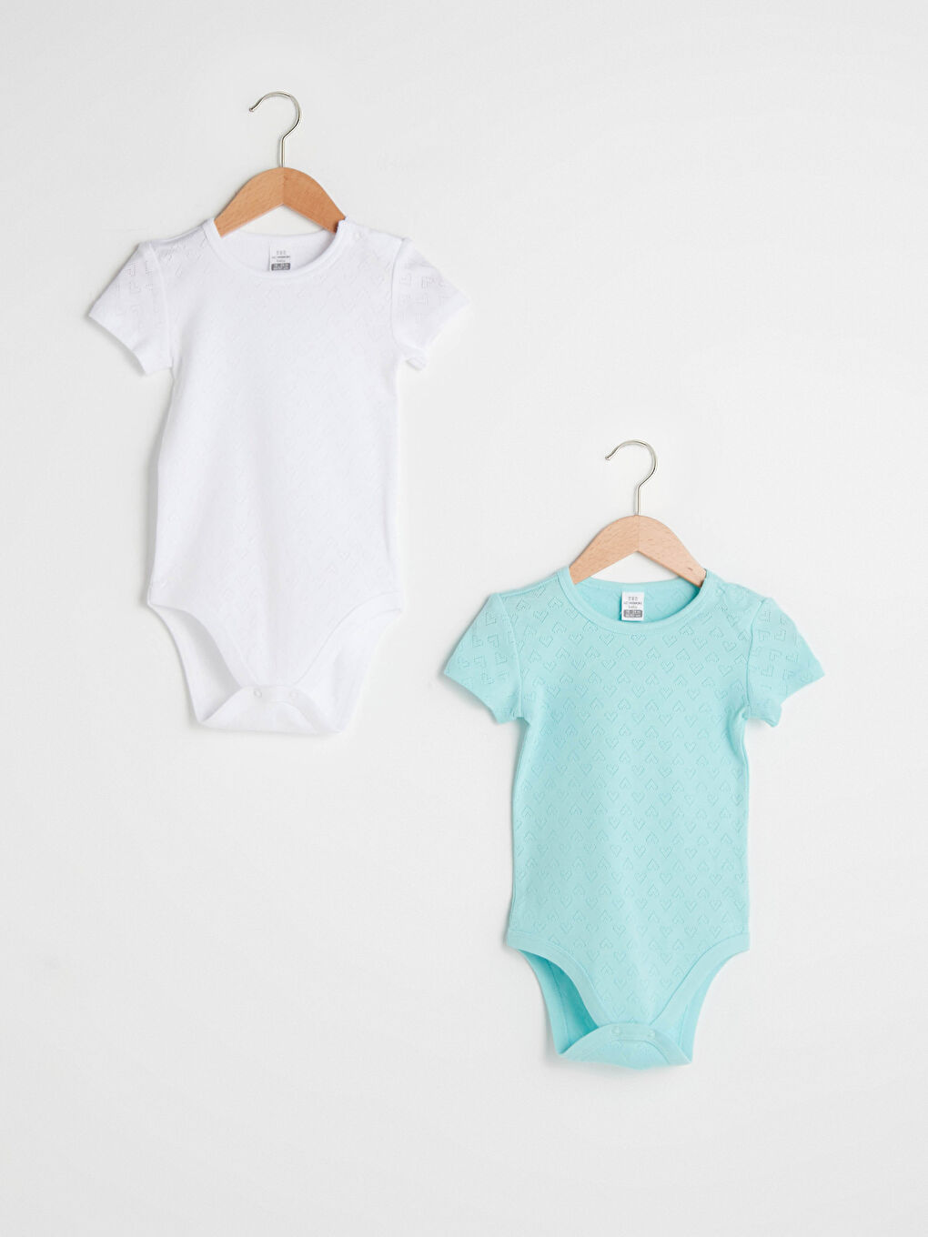 Crew Neck Short Sleeve Self-Patterned Cotton Baby Girl Body With Snap Fastener 2 Pieces