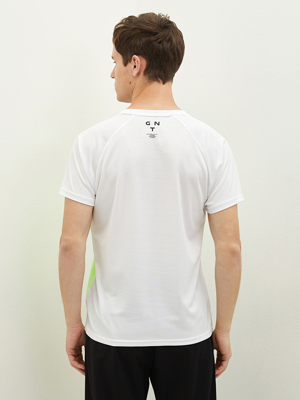 Beyaz Bisiklet Yaka Kısa Kollu Erkek Aktif Spor Tişört-3