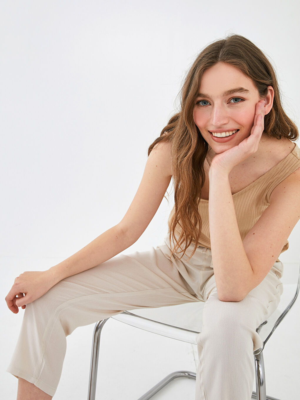 Female U Neck Strapped Straight Athlete-1