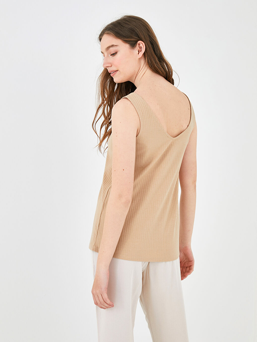 Female U Neck Strapped Straight Athlete-3