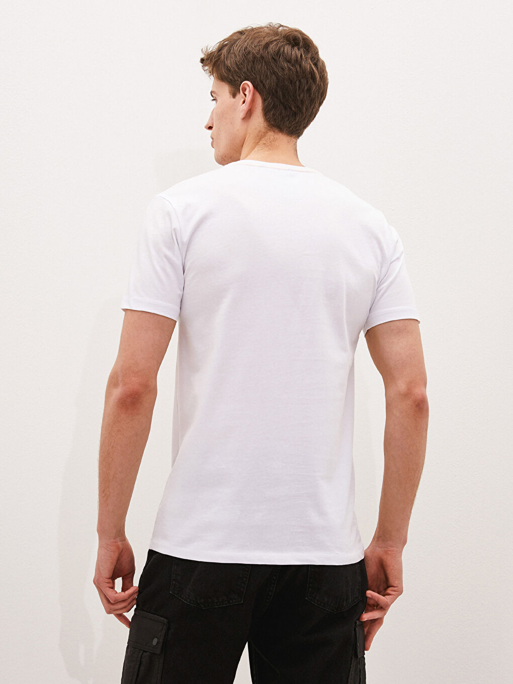 Beyaz Bisiklet Yaka Kısa Kollu Baskılı Penye Erkek Tişört-3