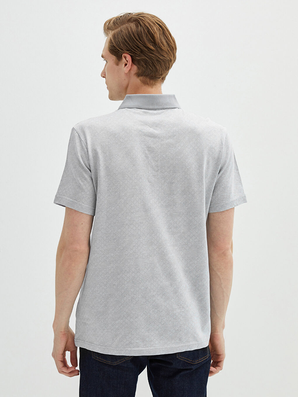 تيشيرت رجالي بياقة بولو كم قصير مُعالج بالميرسرايز ومزخرف-7