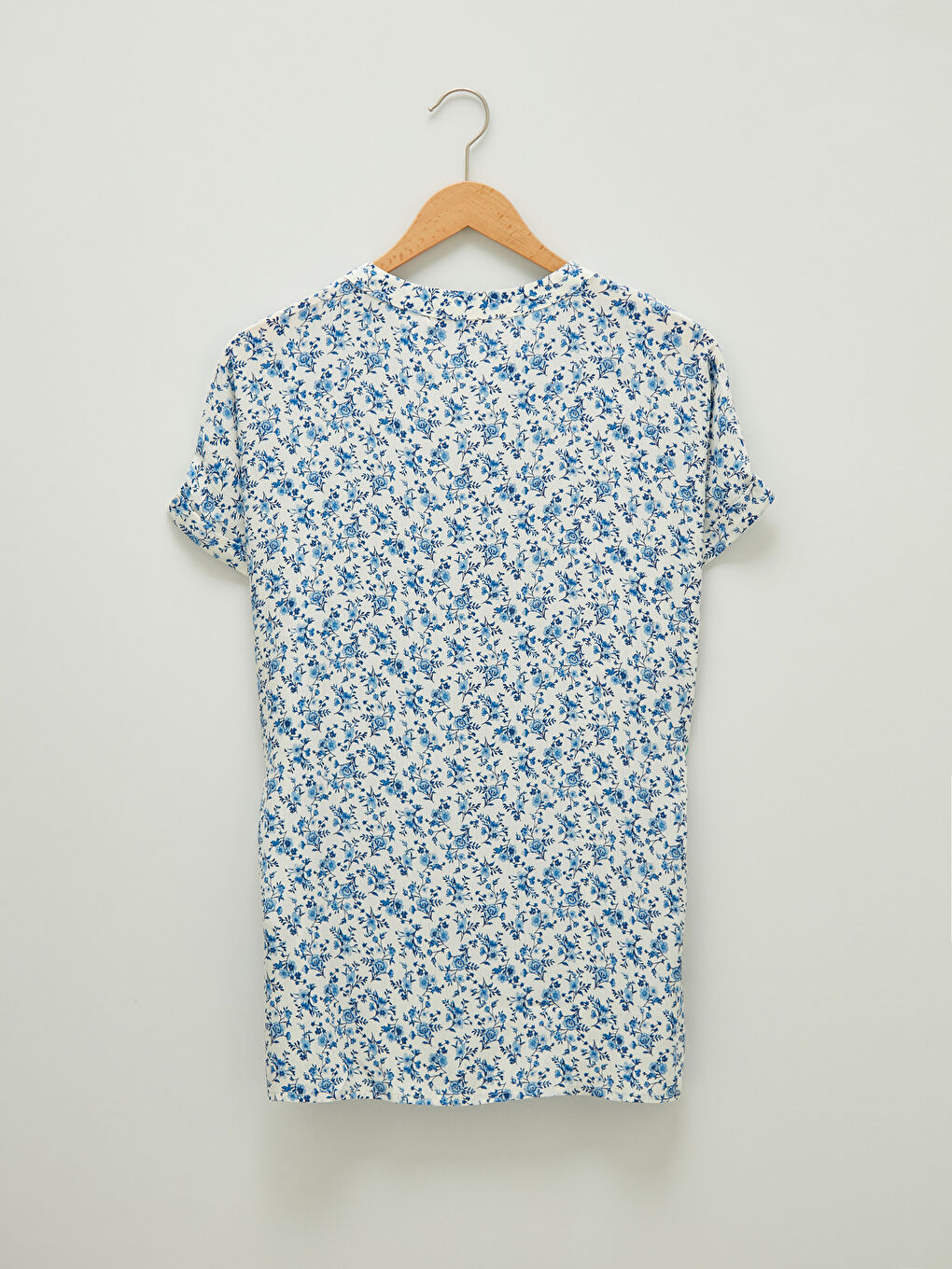 Henley Neckline Patter Short Sleeve Crinkle Fabric Women's Shirt-7