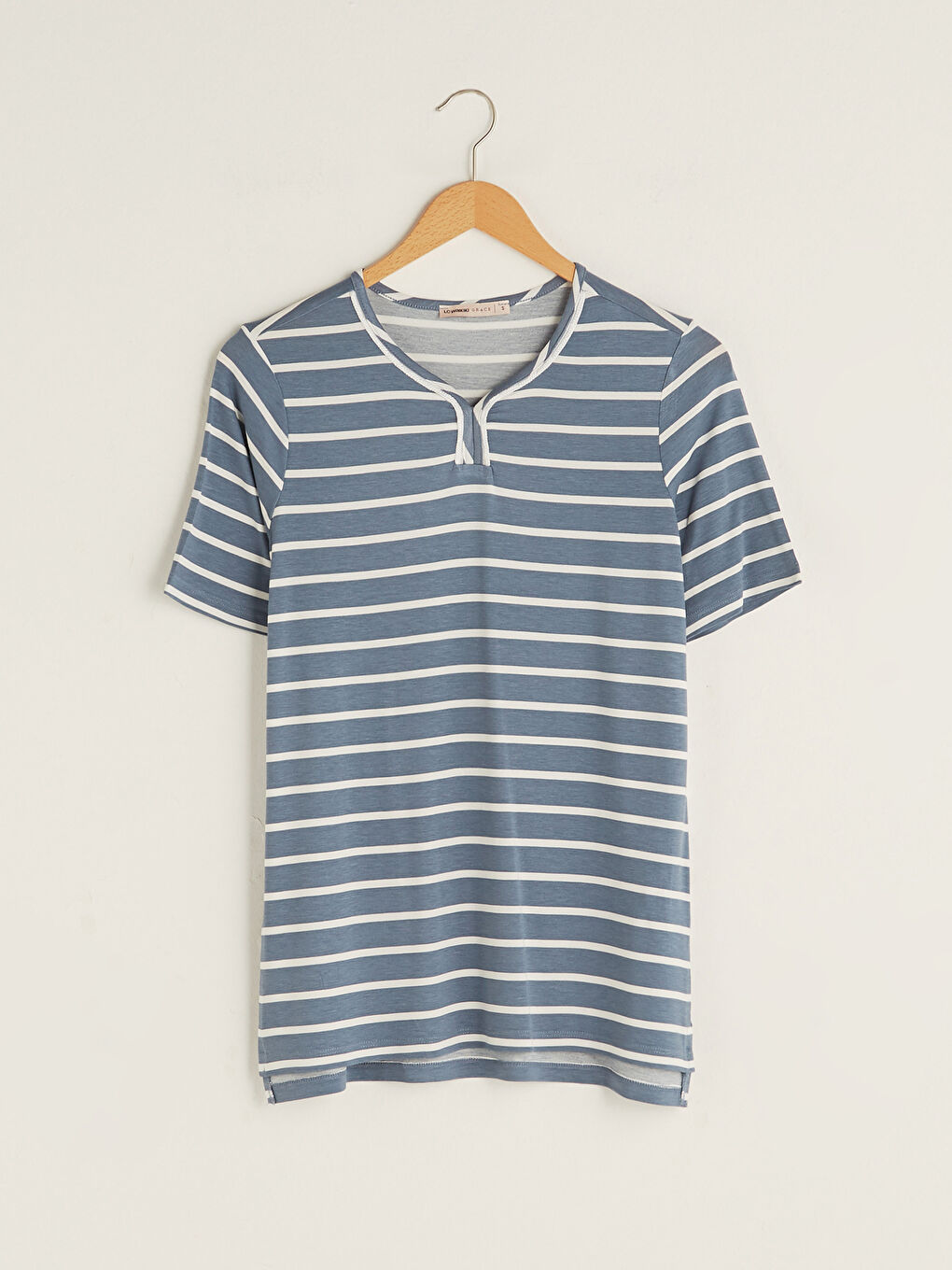 Blouse Femme Rayée à Manches Courtes et Encolure en V-5