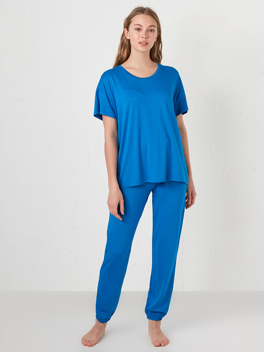 Mavi Bisiklet Yaka Düz Kısa Kollu Viskon Kadın Pijama Takımı