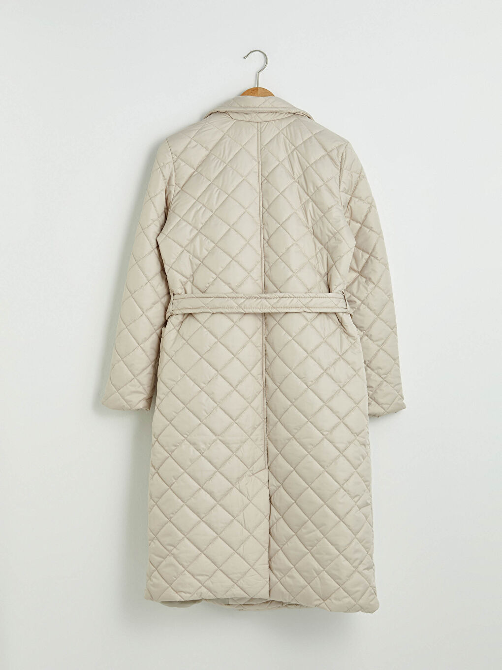 Ekru Ceket Yaka Beli Kuşaklı Kapitone Desenli Uzun Kollu Kadın Mont-8