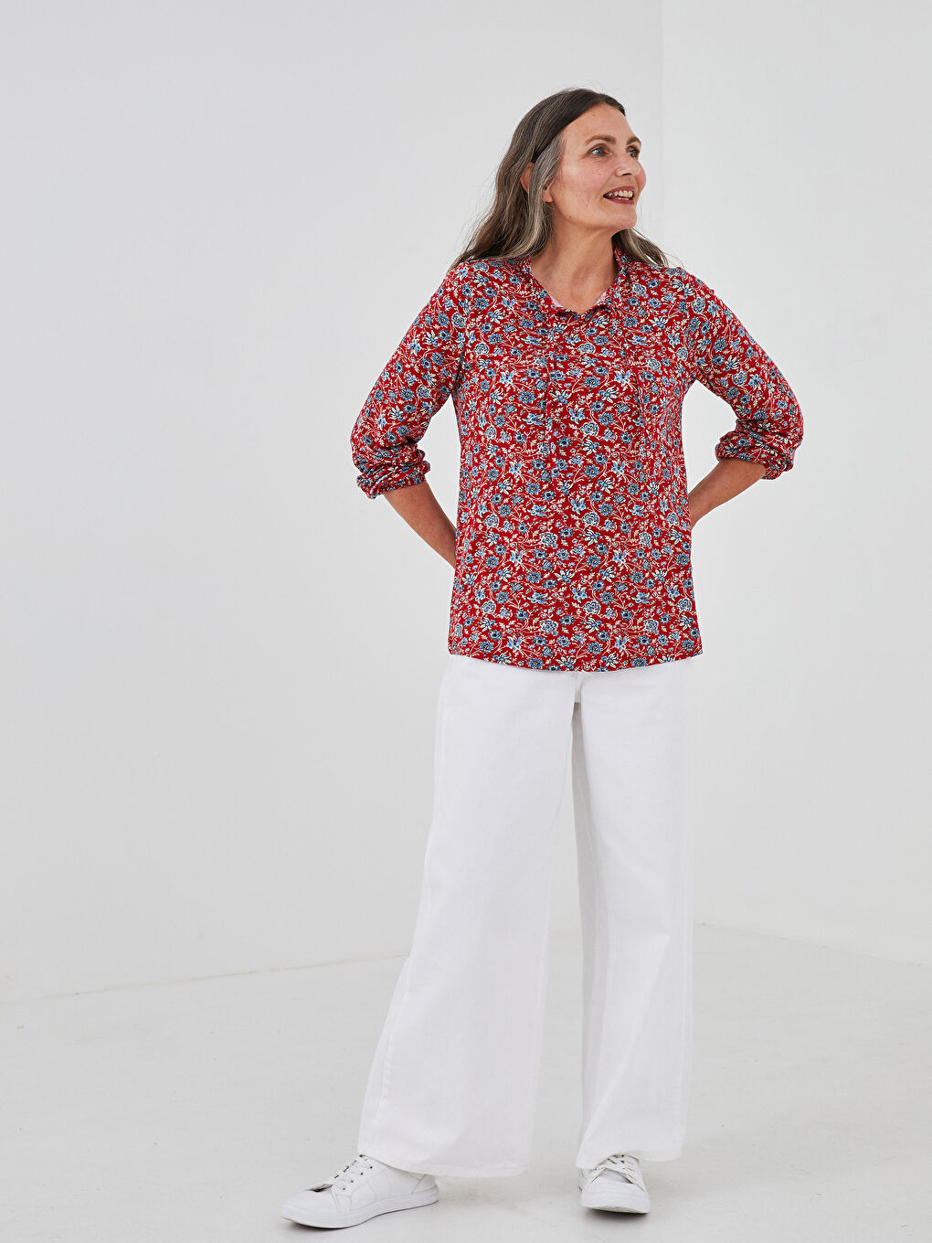 Turuncu Fırfırlı Bağlamalı Yaka Çiçekli Uzun Kollu Kadın Bluz