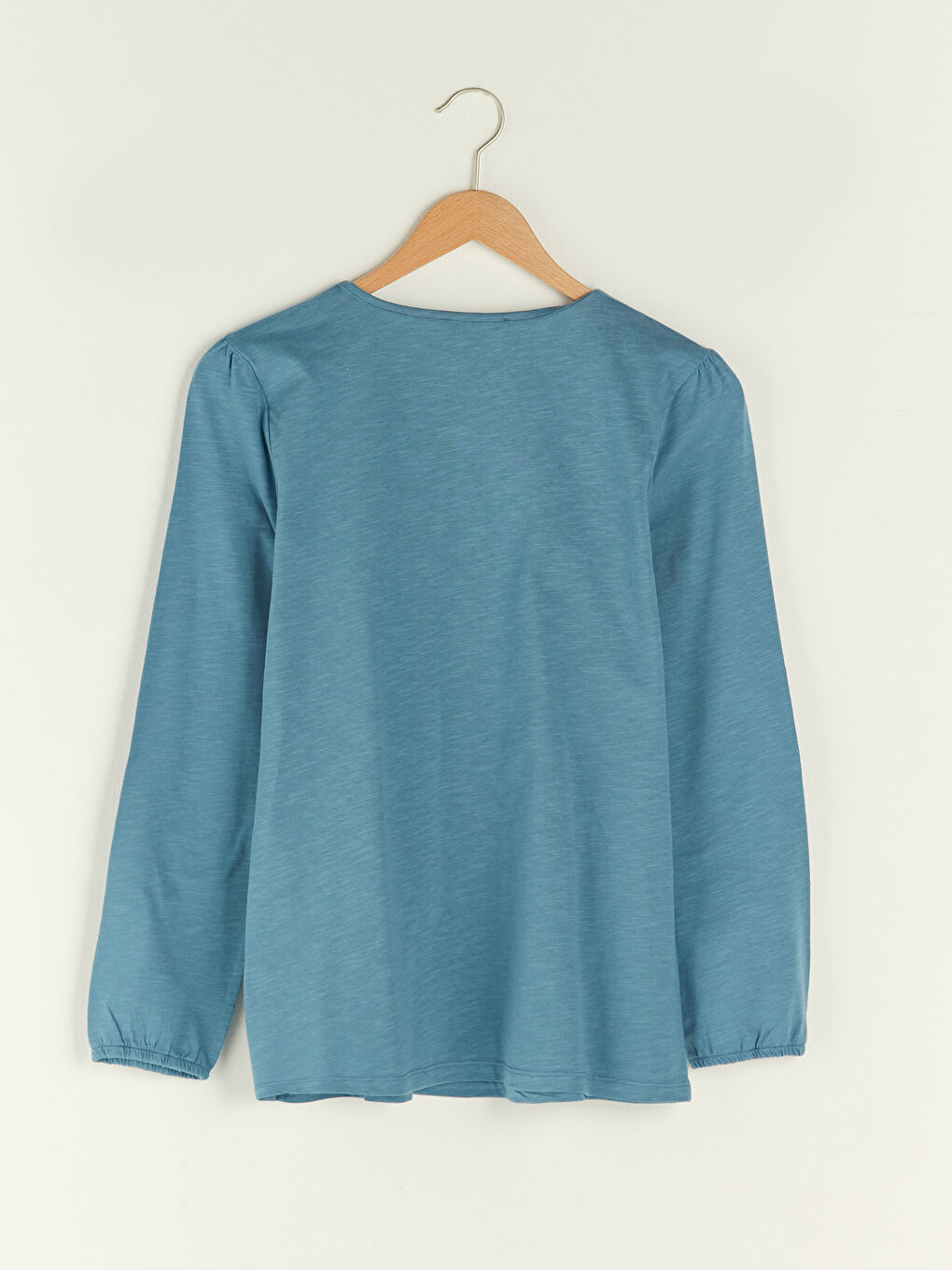 Mavi Bisiklet Yaka Nakışlı Uzun Kollu Kadın Bluz-1