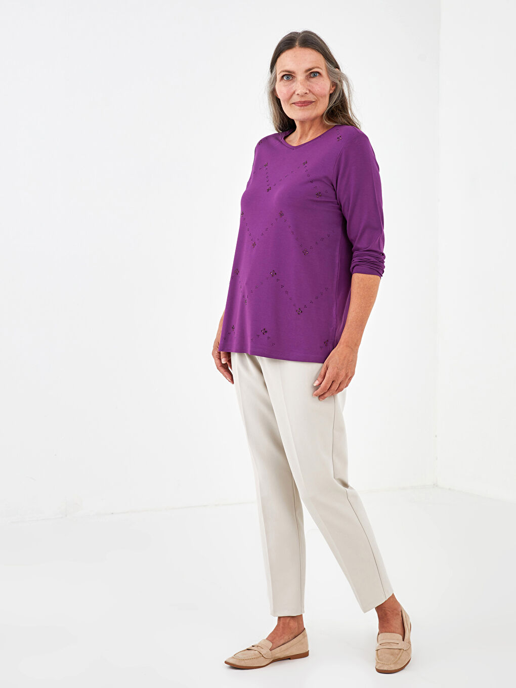 Mor Bisiklet Yaka Taşlı Uzun Kollu Kadın Bluz-2