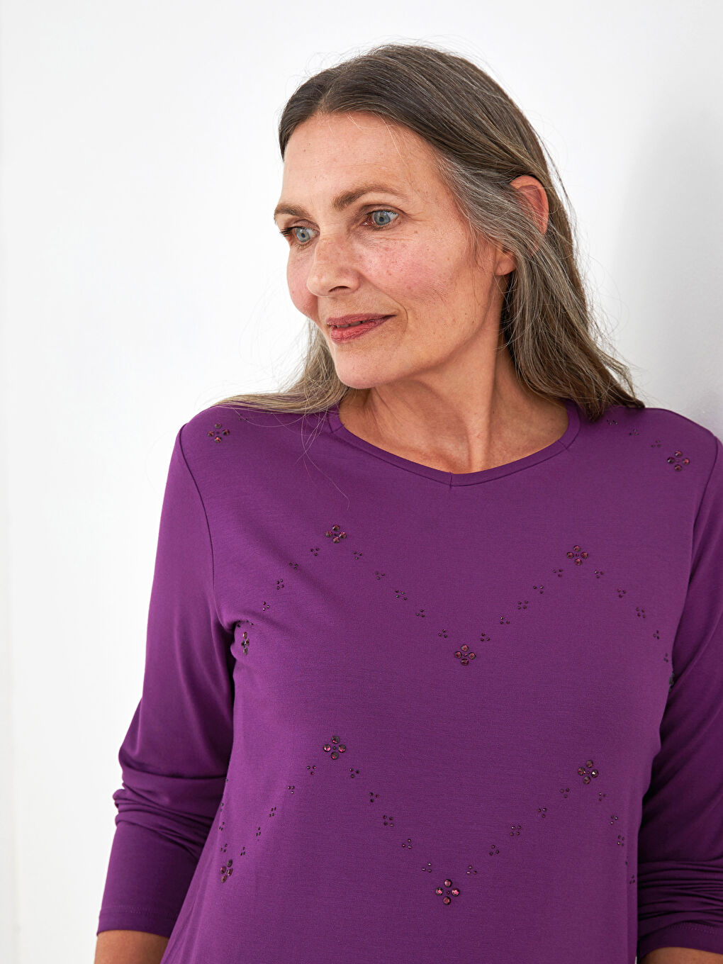 Mor Bisiklet Yaka Taşlı Uzun Kollu Kadın Bluz-1