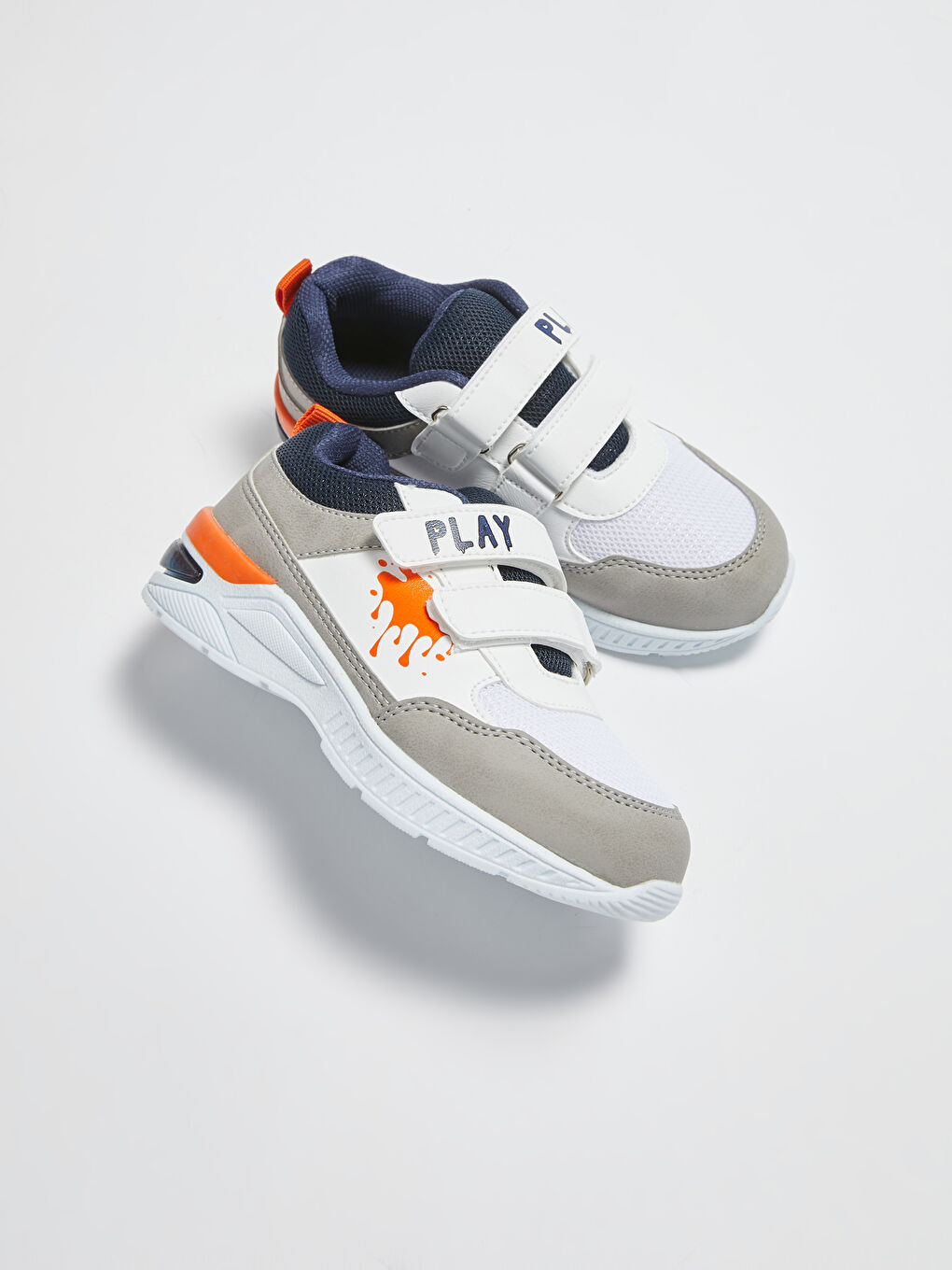 Beyaz File Detaylı Işıklı Cırt Cırtlı Erkek Çocuk Spor Ayakkabı-6