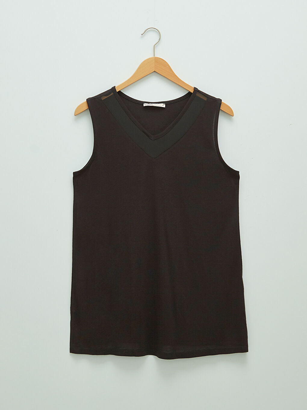 یاخەی V بێ قۆڵ سادە ڤیسکۆز تانکی سەرەوە - ئافرەتان-4