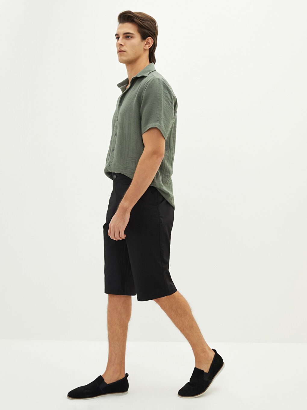 Wide Fit Gabardine Men's Shorts-1
