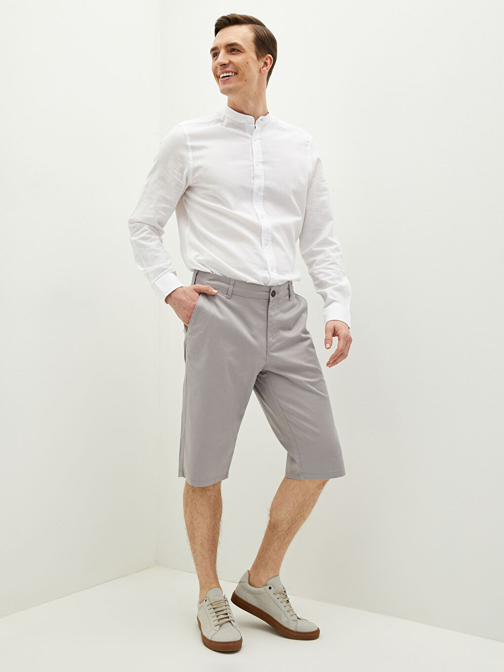 Gri Geniş Kalıp Gabardin Erkek Şort