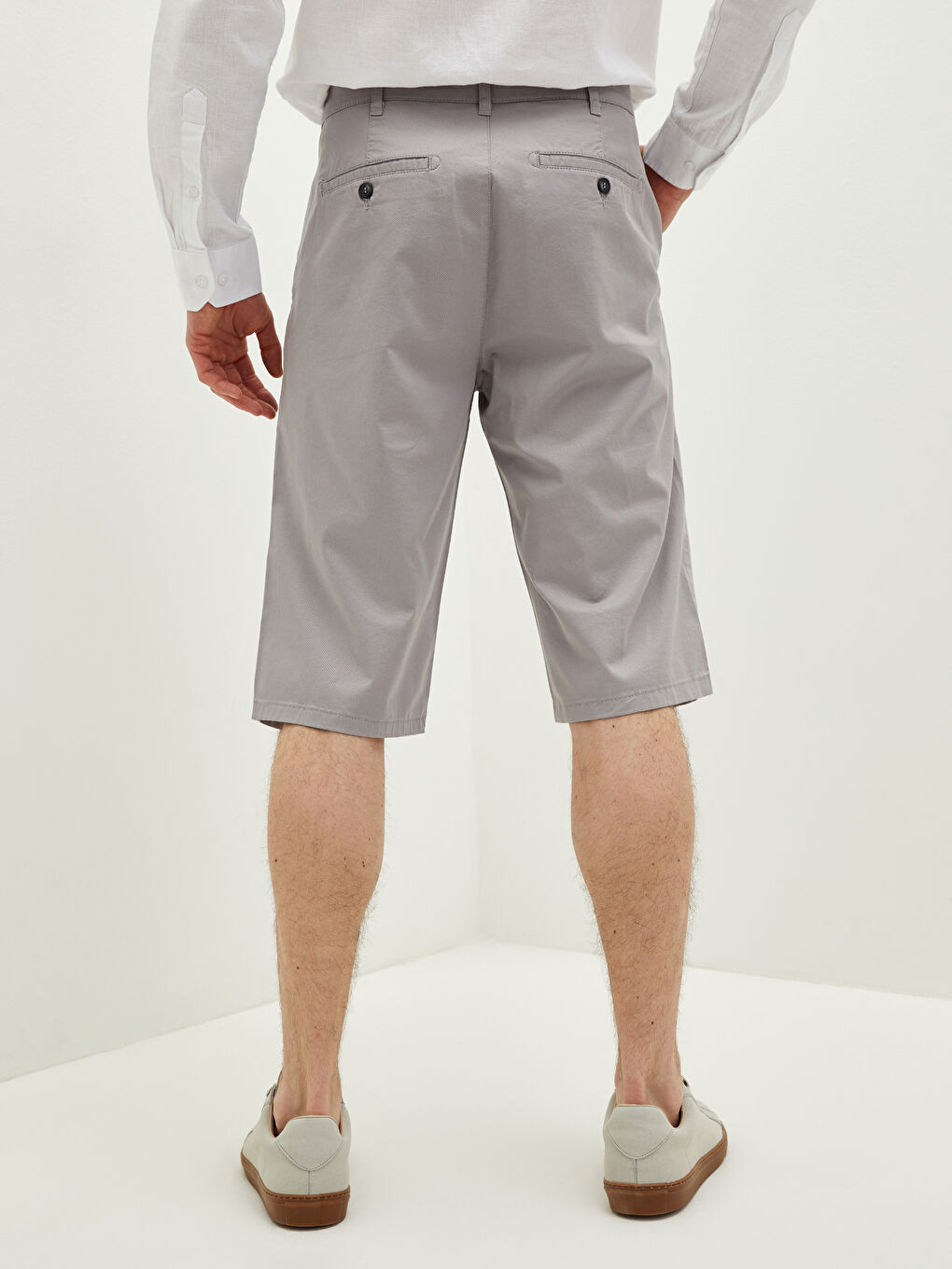 Gri Geniş Kalıp Gabardin Erkek Şort-4