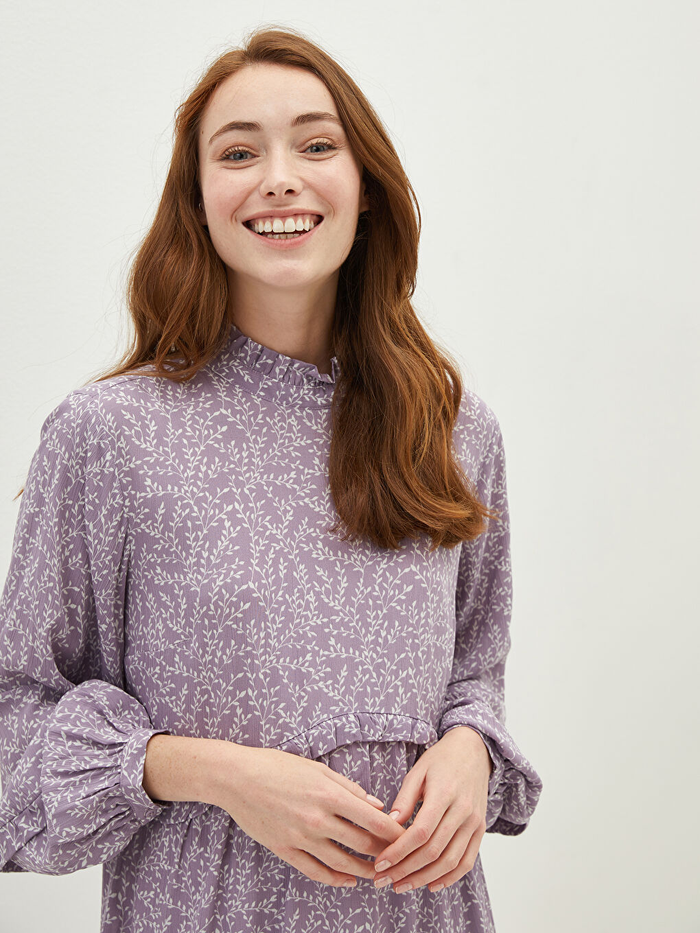 LCW Modest Frilly Collar Patterned Long Sleeve Crinkle Fabric Women's Tunic -S1HD83Z8-LSC