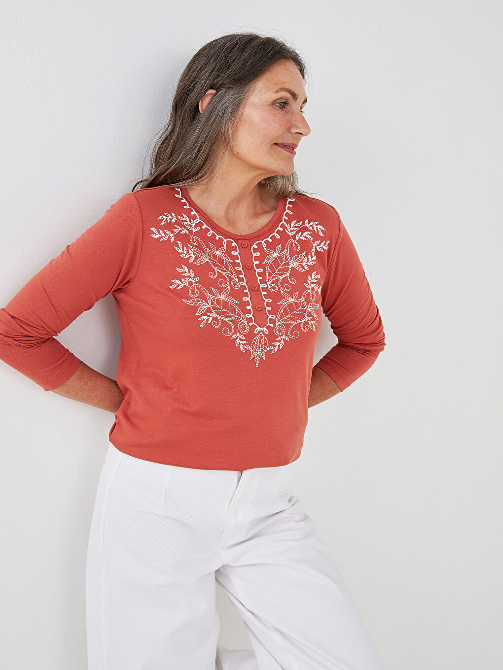 Crew Neck Embroidered Long Sleeve Crepe Fabric Women's Blouse-1