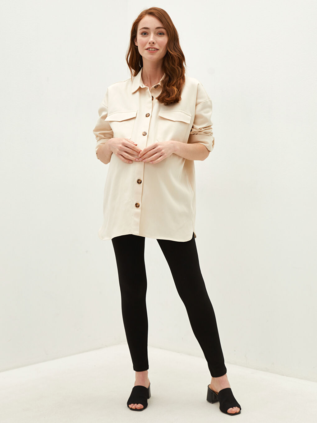 LCWAIKIKI Maternity Pocket Detailed Button Closure Long Sleeve Poplin Maternity Shirt -S1HF68Z8-FEJ