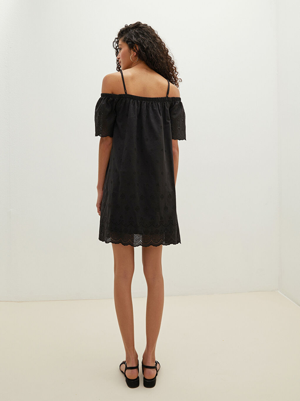 Haljina za Žene sa Uzorkom od Voala sa Tankim Kaiševima-6