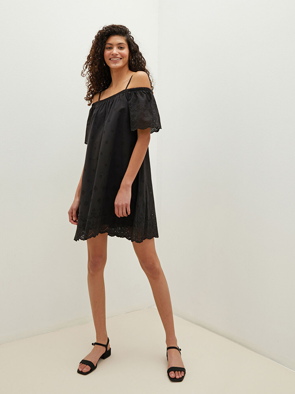 Haljina za Žene sa Uzorkom od Voala sa Tankim Kaiševima-4