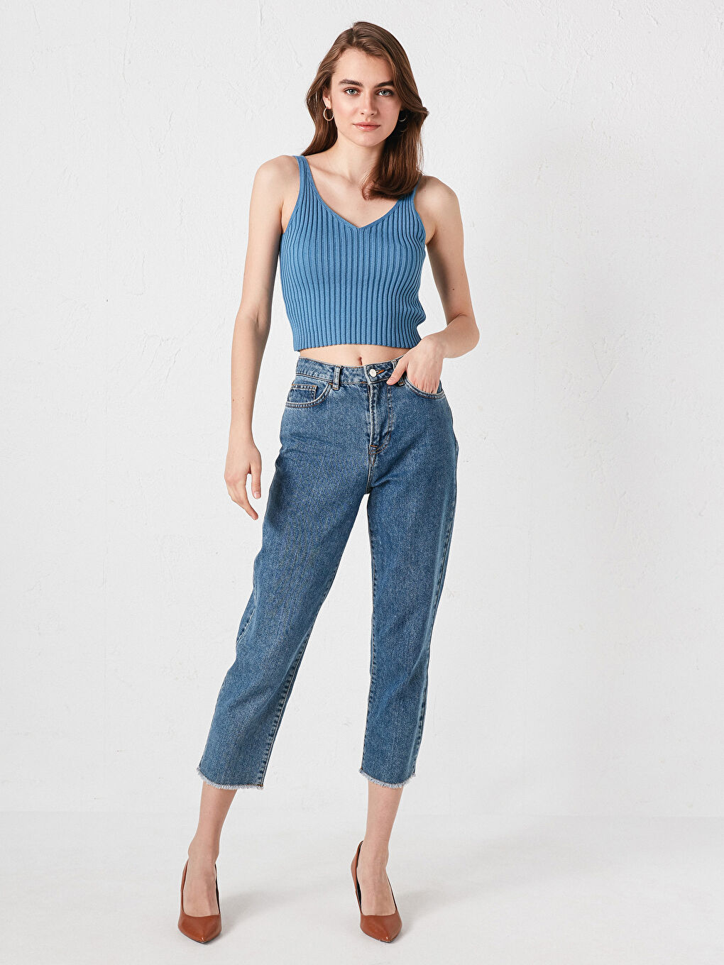 Mavi V Yaka Düz İnce Askılı Kadın Triko Kazak-3