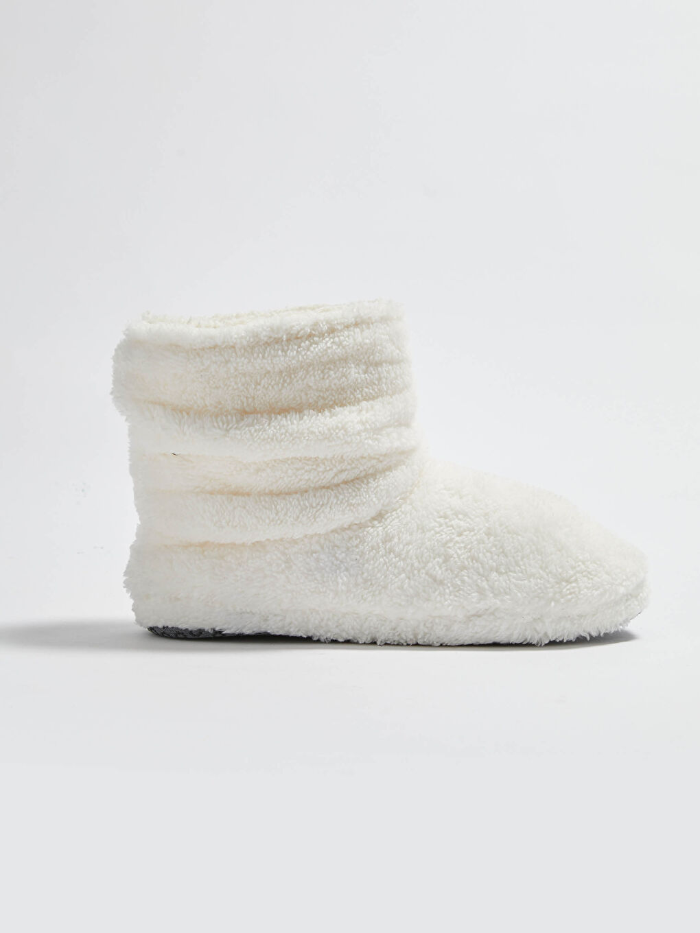 Ekru Pelüş Kadın Ev Botu-1