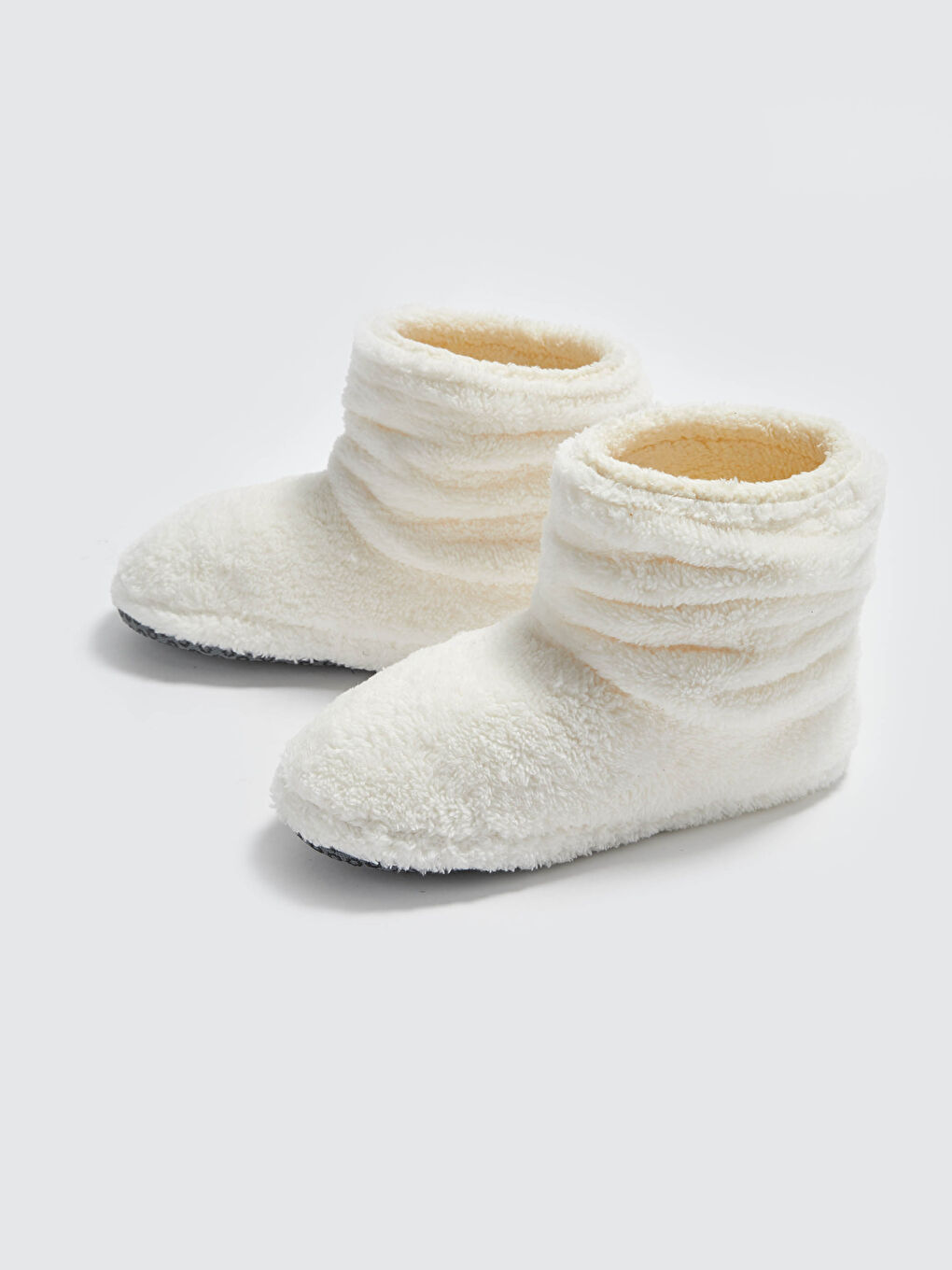 Ekru Pelüş Kadın Ev Botu-2