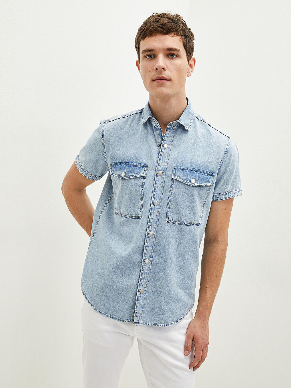 Regular Fit Short Sleeve Men's Denim Shirt