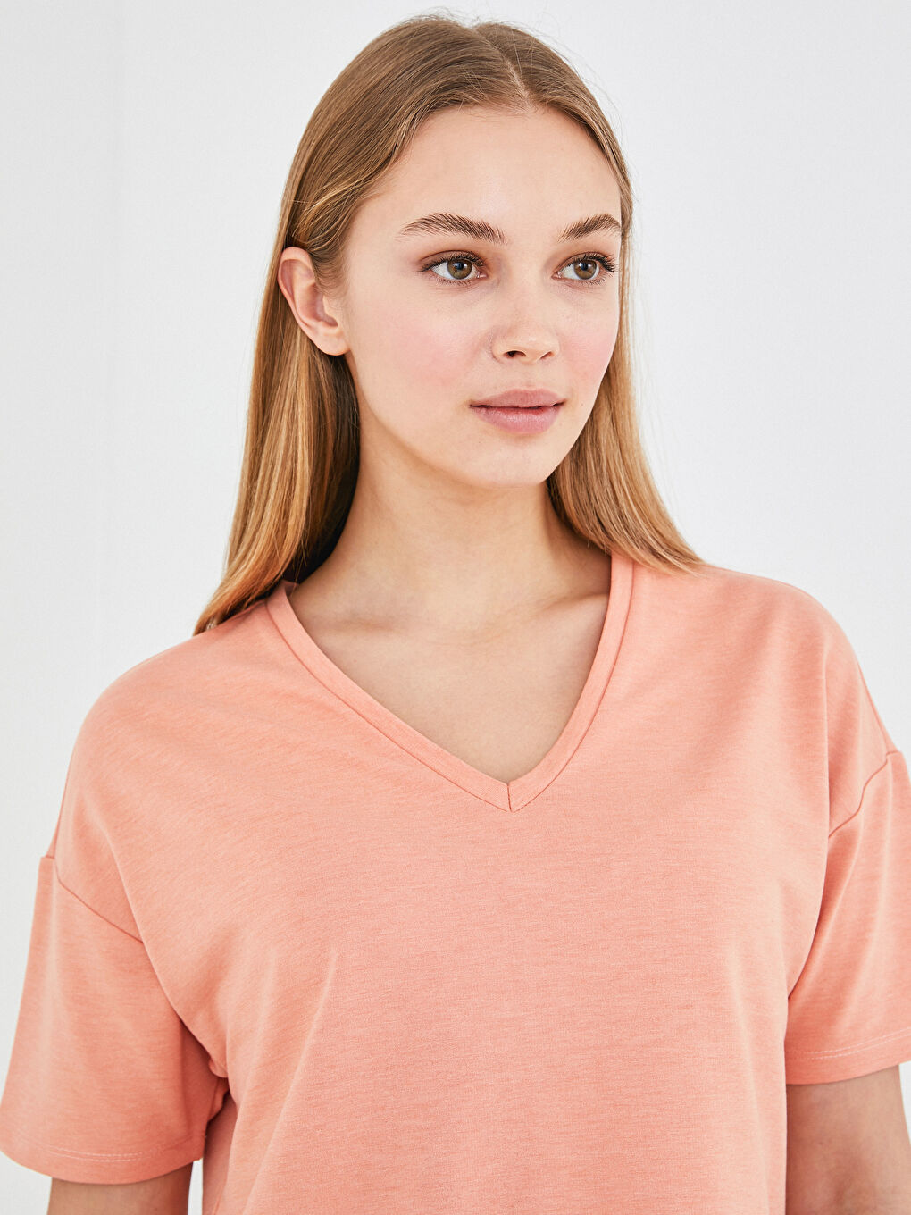 V-Neck Plain Short Sleeve Women's T-Shirt-7