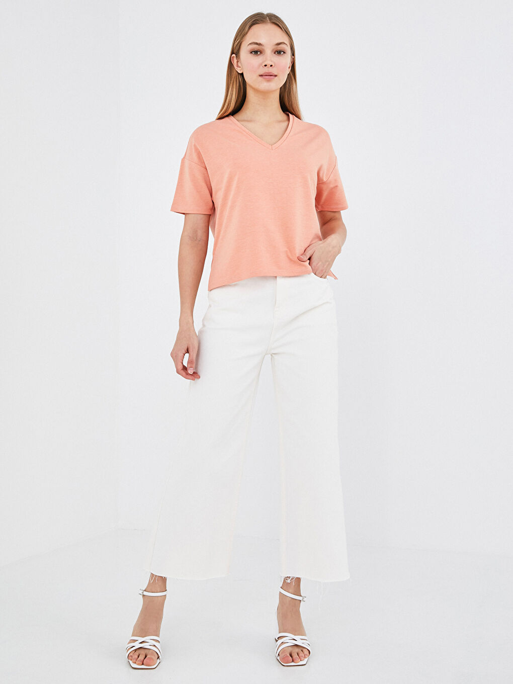 V-Neck Plain Short Sleeve Women's T-Shirt-8