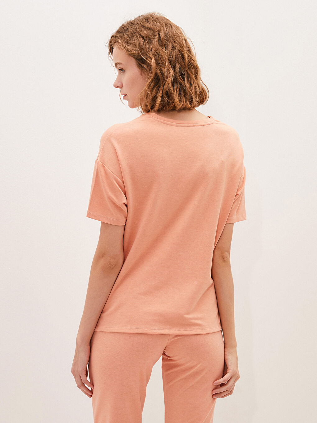 V-Neck Plain Short Sleeve Women's T-Shirt-4