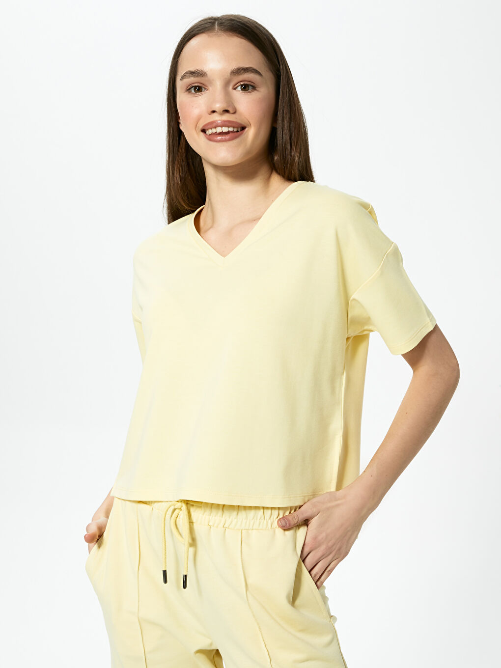 V-Neck Plain Short Sleeve Women's T-Shirt