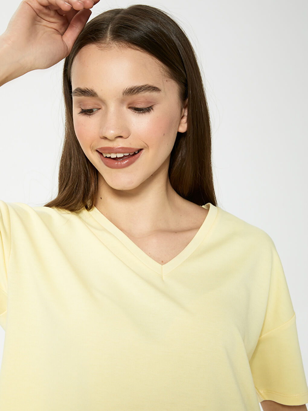 V-Neck Plain Short Sleeve Women's T-Shirt-3