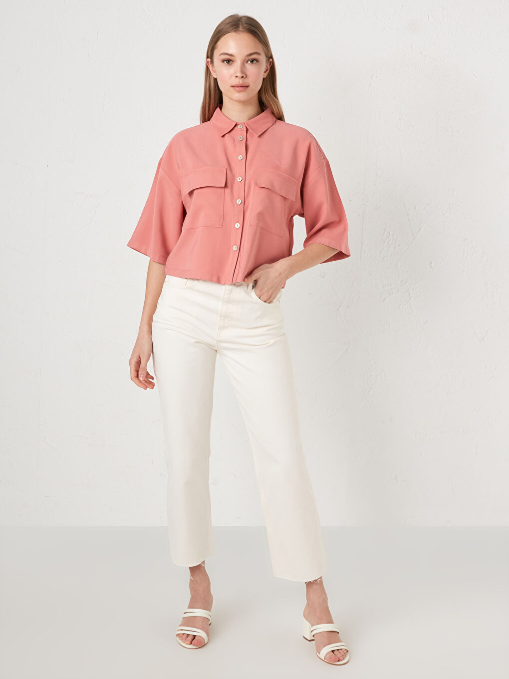 Short Sleeve Women's Shirt With Pocket Detailed Button Closure-3