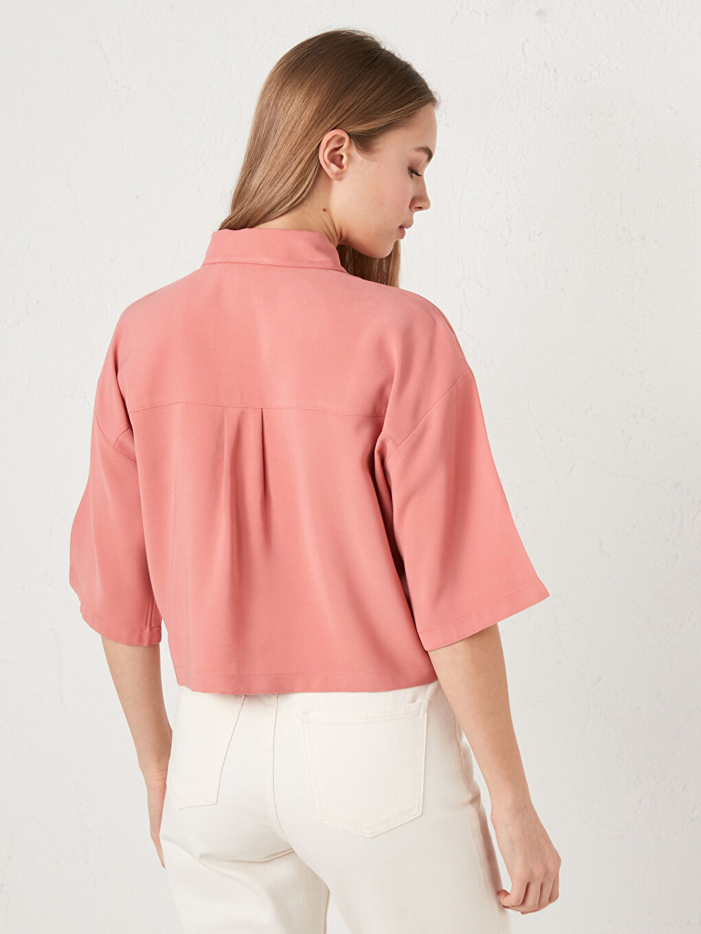 Short Sleeve Women's Shirt With Pocket Detailed Button Closure-5