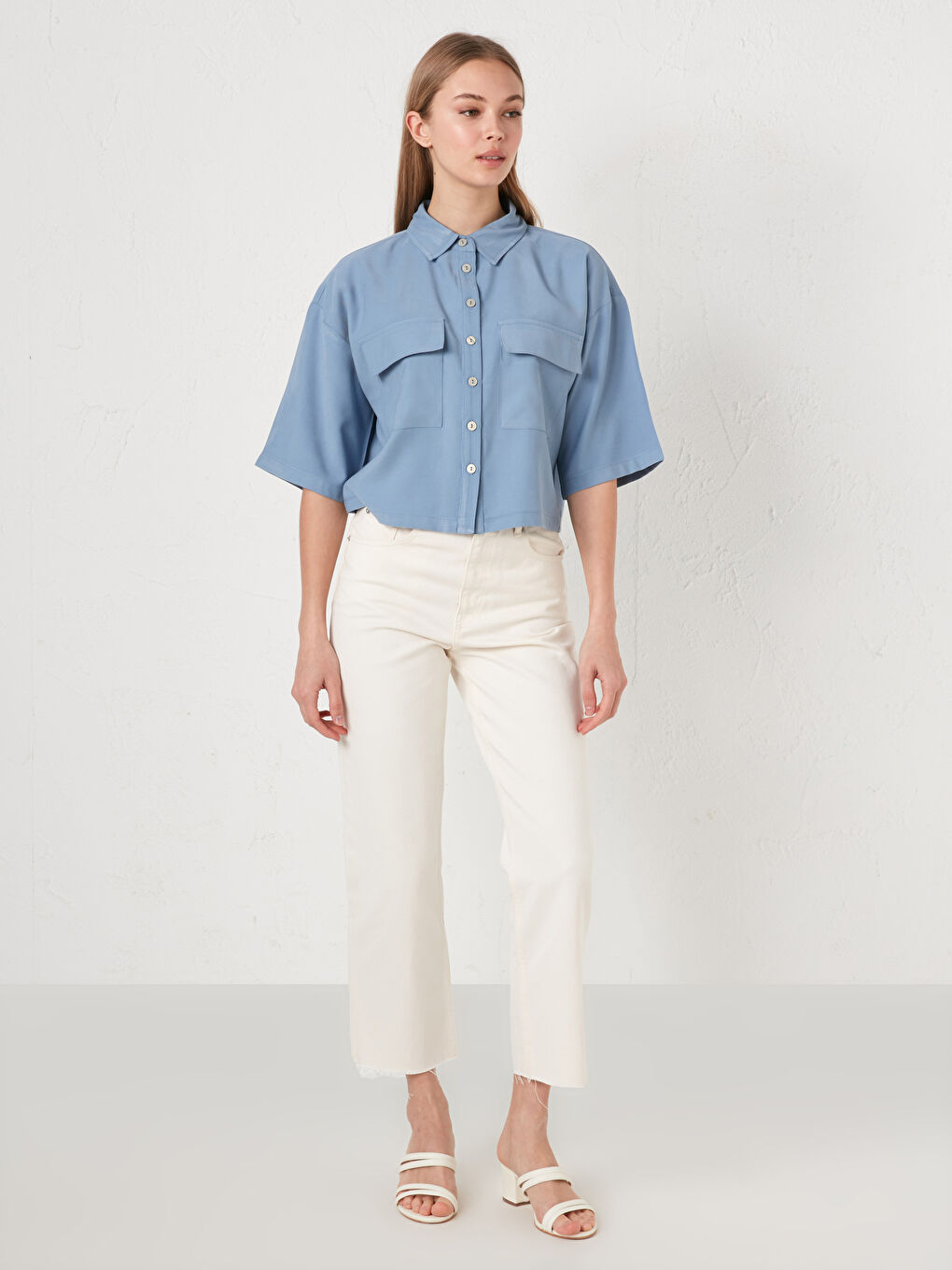 Pocket Detailed Button Closure Short Sleeve Women's Shirt-3