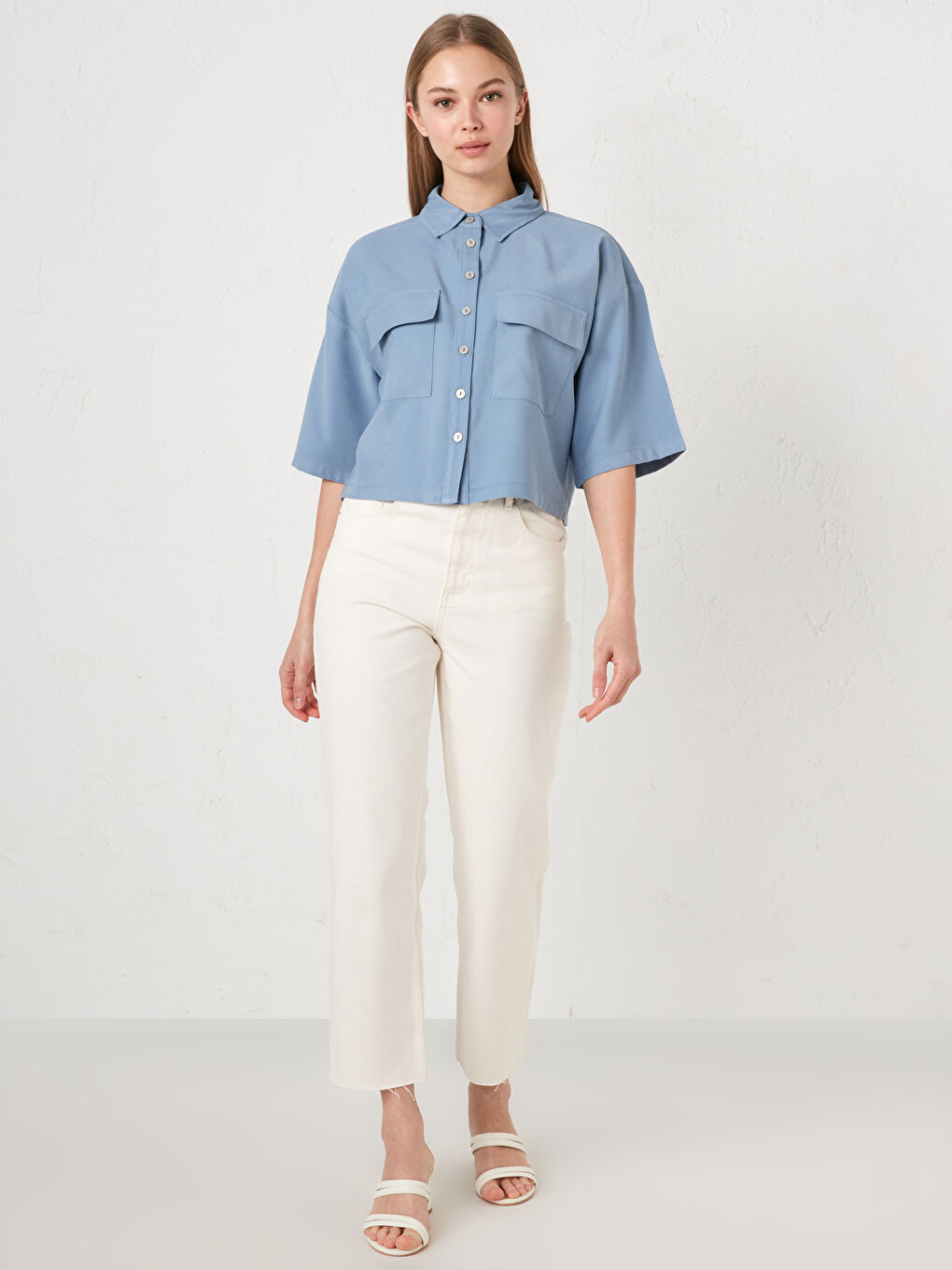 Pocket Detailed Button Closure Short Sleeve Women's Shirt-4