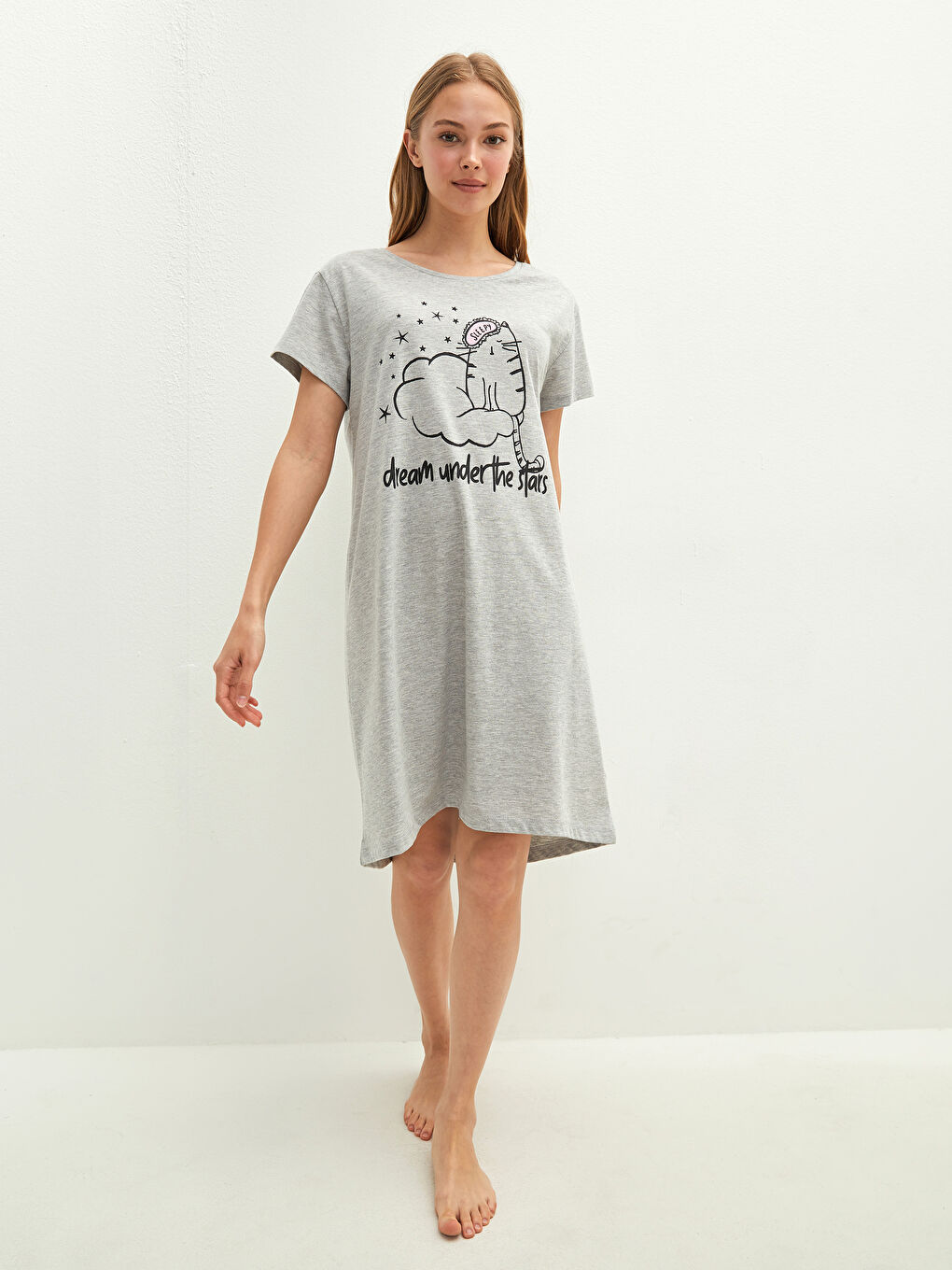 Gri Bisiklet Yaka Baskılı Kısa Kollu Pamuklu Kadın Gecelik-4
