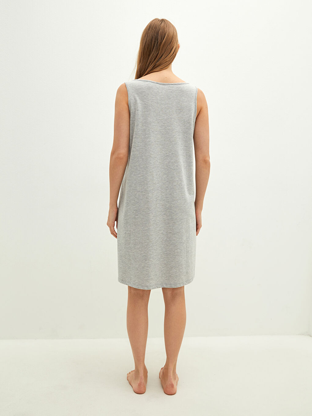 Gri U Yaka Askılı Baskılı Kadın Gecelik-3