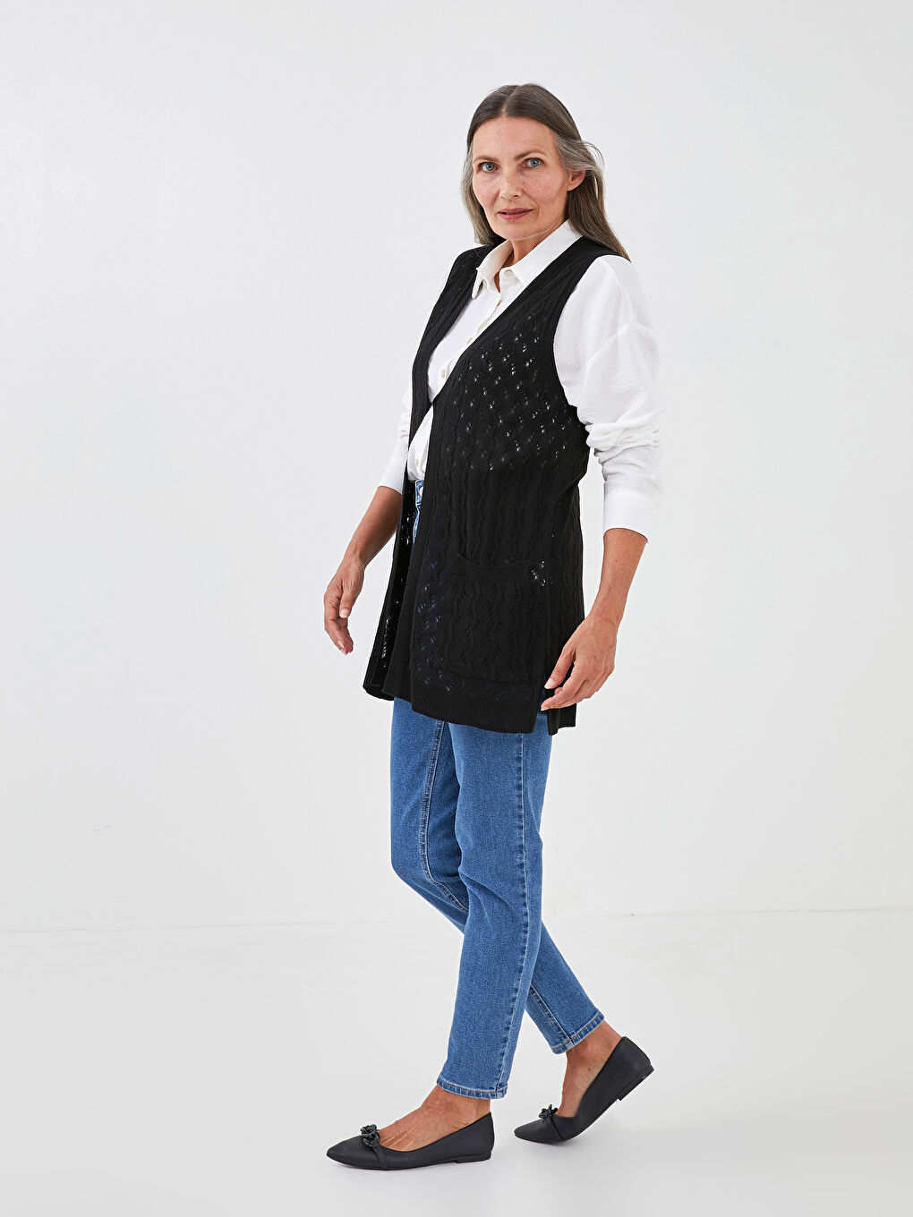 V Neck Self Patterned Pocket Detailed Women's Knitwear Vest-3