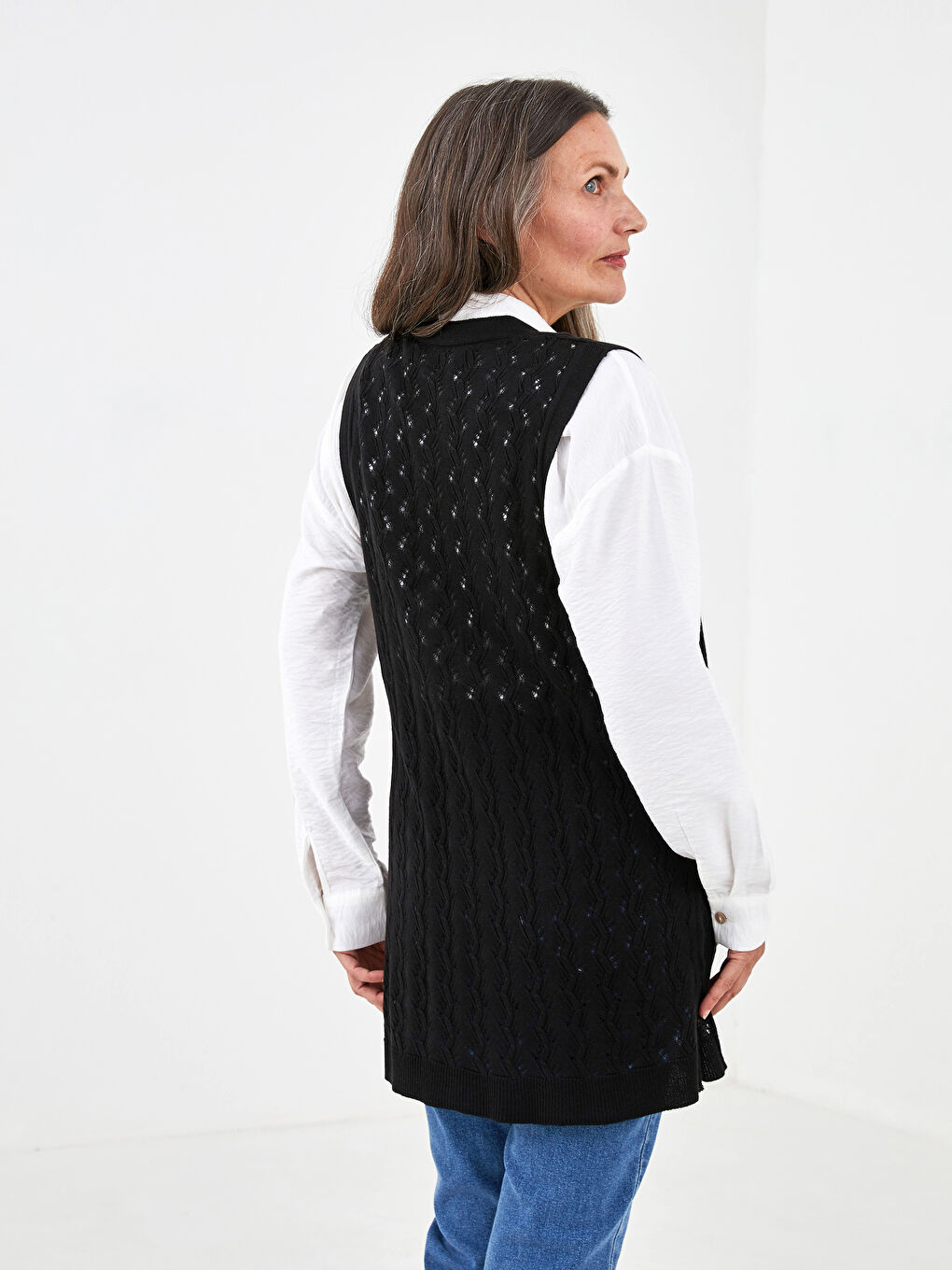 V Neck Self Patterned Pocket Detailed Women's Knitwear Vest-4